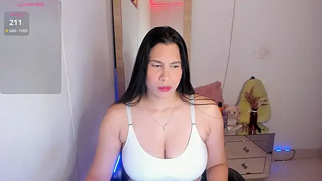 hellensexy online show from February 2026 09:37:01 PM