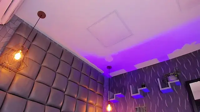 Snapshot of megan_woll chatting on September 2025 08:26:02 PM megan woll online show from September 2025 08:26:02 PM