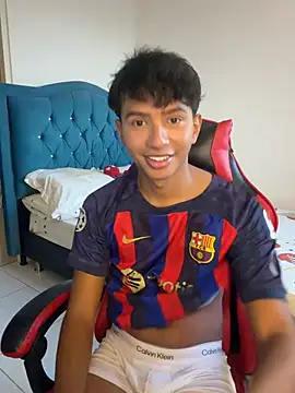 Leonarrrd 01 online show from March 2026 10:59:01 PM