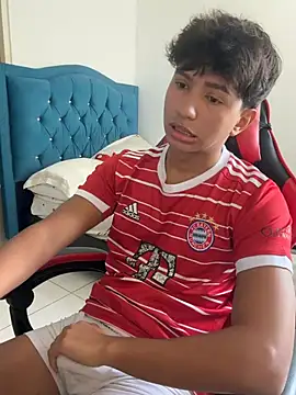 Leonarrrd 01 online show from March 2026 07:51:01 PM