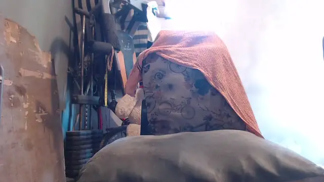 Amazing12inch online show from February 2026 03:53:02 PM