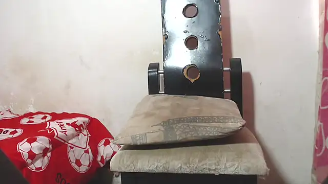 Amazing12inch online show from February 2025 09:20:02 PM