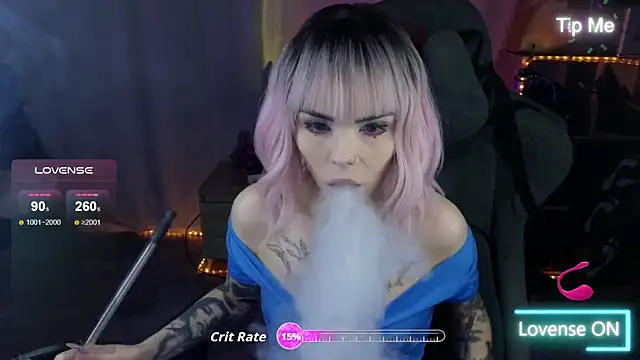 Snapshot of Kerry_Kirk chatting on November 2025 09:04:02 PM Kerry Kirk online show from November 2025 09:04:02 PM