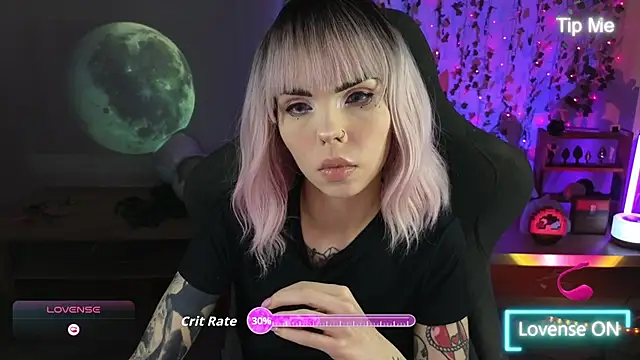 Kerry Kirk online show from April 2026 09:22:01 PM