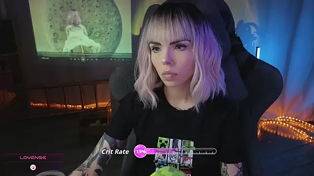 Kerry Kirk online show from February 2026 09:32:01 PM