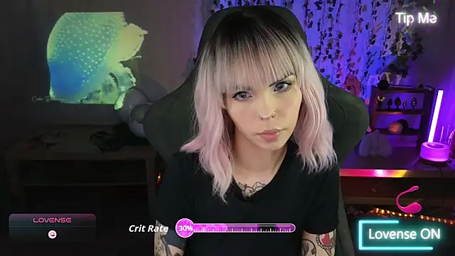 Kerry Kirk online show from April 2026 09:49:01 PM