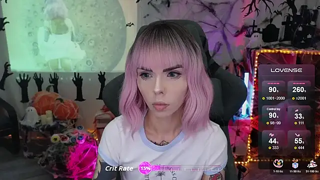 Snapshot of Kerry_Kirk chatting on November 2025 08:58:01 PM Kerry Kirk online show from November 2025 08:58:01 PM