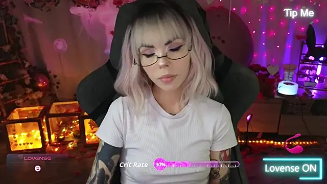 Kerry Kirk online show from February 2026 09:37:02 PM