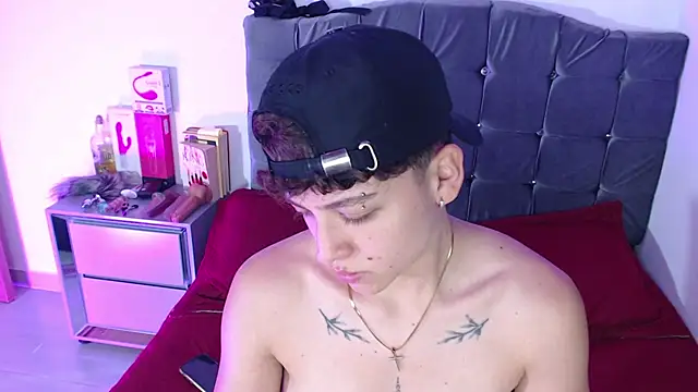 Antonella Cruz02 online show from June 2026 04:35:02 AM