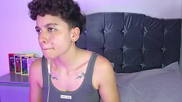 Antonella Cruz02 online show from July 2026 04:32:02 AM