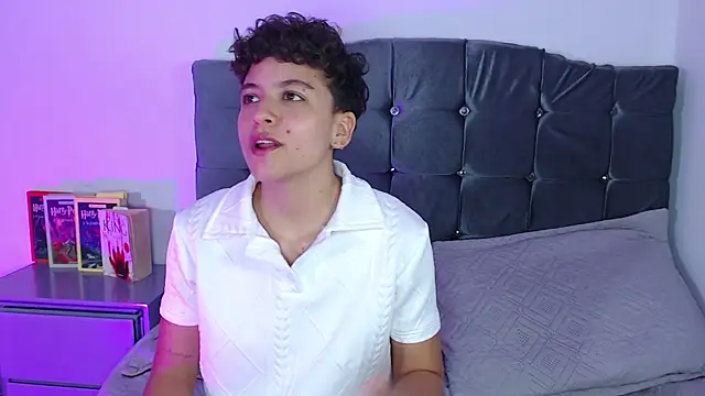 Antonella Cruz02 online show from July 2026 11:34:02 PM
