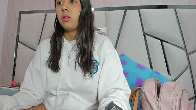  aurora18  online show from April 2026 03:03:01 AM