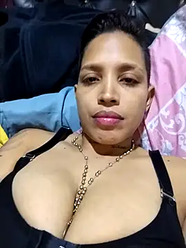 Snapshot of Dirty_Zoe chatting on January 2026 02:29:01 AM Dirty Zoe online show from January 2026 02:29:01 AM