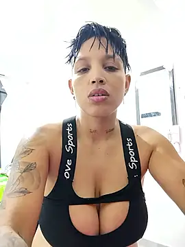 Snapshot of Dirty_Zoe chatting on January 2026 11:41:02 PM Dirty Zoe online show from January 2026 11:41:02 PM