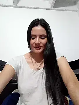 Zoe Clark  online show from January 2025 04:39:02 AM