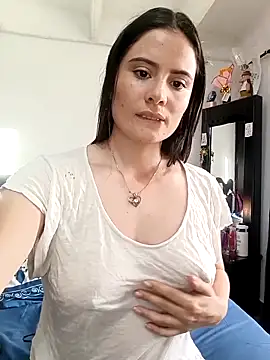 Zoe Clark  online show from October 2025 09:49:01 PM