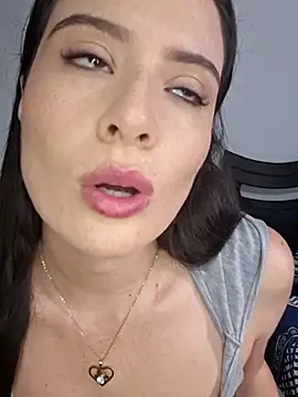 Zoe Clark  online show from February 2026 06:49:02 PM