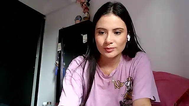 Snapshot of Zoe_Clark_ chatting on May 2026 07:02:02 PM Zoe Clark online show from May 2026 07:02:02 PM