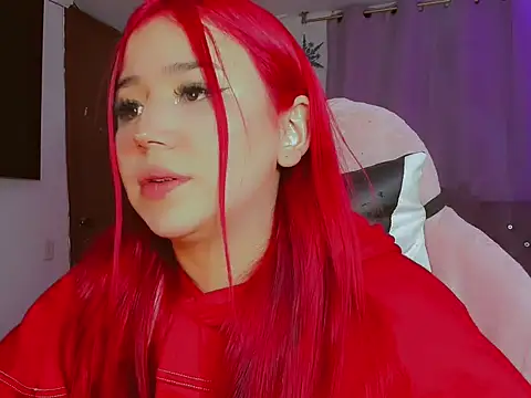 Snapshot of madisonx17 chatting on November 2025 12:00:01 AM madisonx17 online show from November 2025 12:00:01 AM