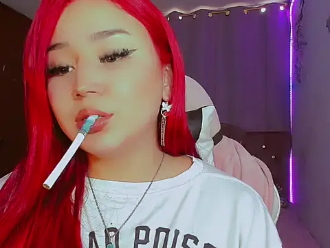 Snapshot of madisonx17 chatting on November 2025 09:04:01 PM madisonx17 online show from November 2025 09:04:01 PM