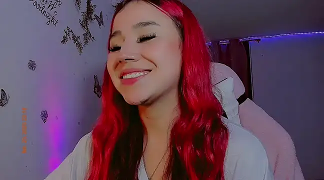 Snapshot of madisonx17 chatting on February 2025 03:25:01 AM madisonx17 online show from February 2025 03:25:01 AM