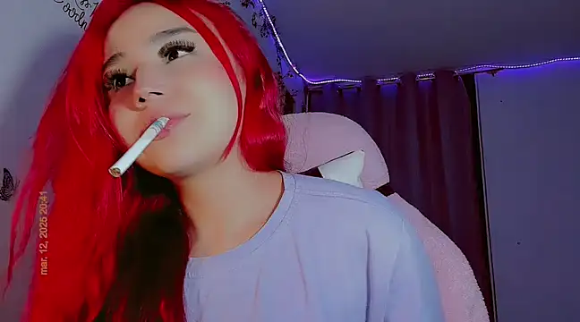 Snapshot of madisonx17 chatting on March 2025 01:43:01 AM madisonx17 online show from March 2025 01:43:01 AM