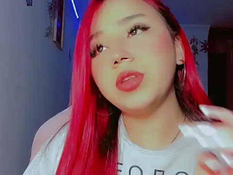 Snapshot of madisonx17 chatting on October 2025 11:15:02 PM madisonx17 online show from October 2025 11:15:02 PM