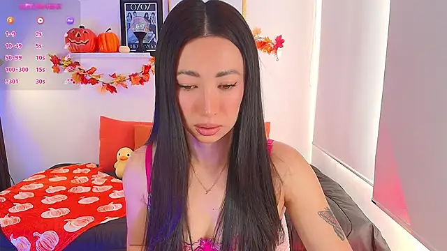 lilyy evanss online show from October 2025 09:15:02 PM