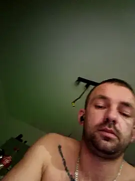 Snapshot of magicSeX4You chatting on October 2025 10:22:02 PM magicSeX4You online show from October 2025 10:22:02 PM