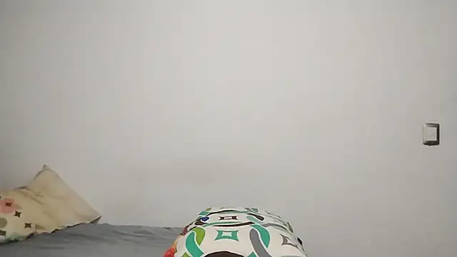 Luna-e-Franco1 online show from February 2026 11:35:02 PM