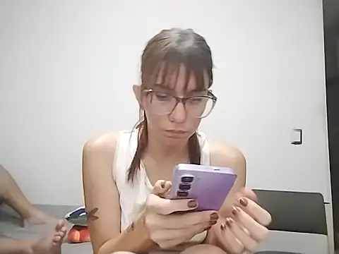 Luna-e-Franco1 online show from February 2026 12:02:02 AM