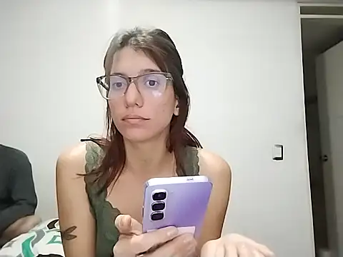 Luna-e-Franco1 online show from April 2026 01:13:02 AM