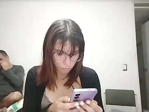 Luna-e-Franco1 online show from April 2026 10:55:01 PM