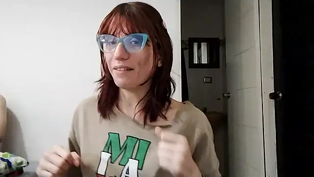 Luna-e-Franco1 online show from January 2026 06:22:01 PM