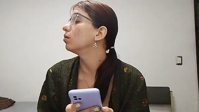 Luna-e-Franco1 online show from December 2025 12:15:01 AM