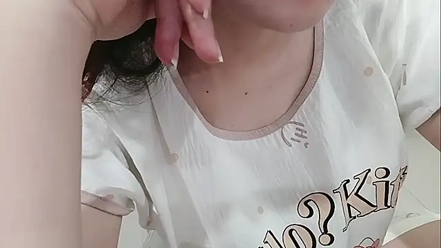 Milajinxi online show from April 2026 01:10:02 AM