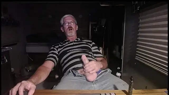 Snapshot of Di9ital069 chatting on October 2025 03:52:01 AM Di9ital069 online show from October 2025 03:52:01 AM