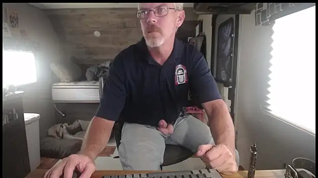 Snapshot of Di9ital069 chatting on October 2025 08:20:01 PM Di9ital069 online show from October 2025 08:20:01 PM