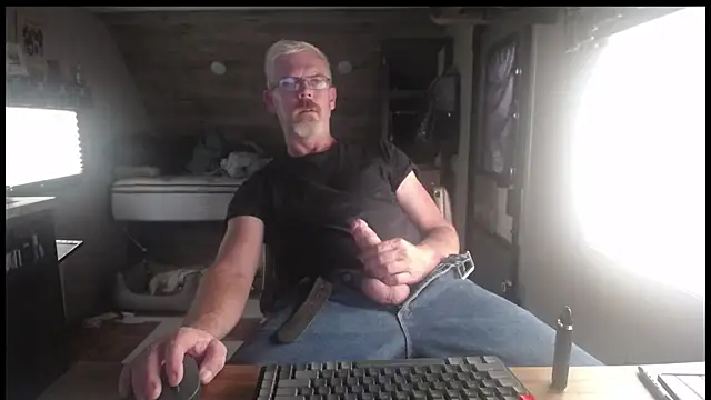 Snapshot of Di9ital069 chatting on September 2025 03:40:01 PM Di9ital069 online show from September 2025 03:40:01 PM