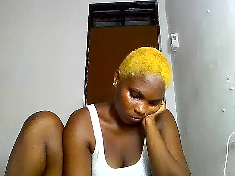 Snapshot of SexyKimberly23 chatting on October 2025 06:20:01 PM SexyKimberly23 online show from October 2025 06:20:01 PM
