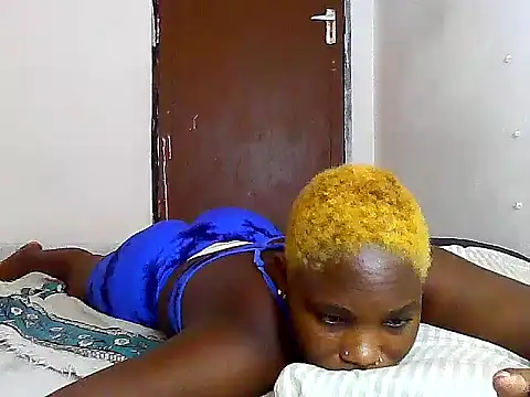 Snapshot of SexyKimberly23 chatting on October 2025 03:59:02 AM SexyKimberly23 online show from October 2025 03:59:02 AM