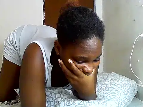 Snapshot of SexyKimberly23 chatting on September 2025 06:49:01 AM SexyKimberly23 online show from September 2025 06:49:01 AM