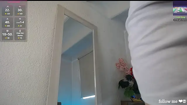 Lucy Princes online show from February 2026 09:43:02 PM