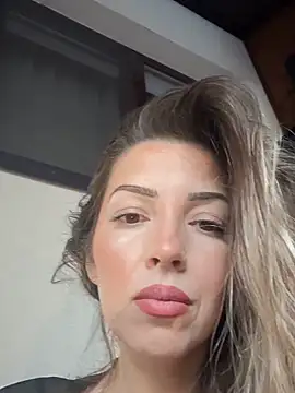Snapshot of SonyaD_ chatting on June 2026 03:02:02 AM SonyaD online show from June 2026 03:02:02 AM