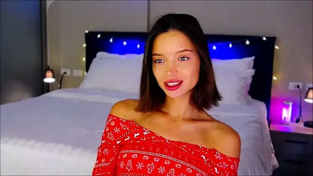 Snapshot of wow_Mia chatting on December 2024 02:48:02 AM wow Mia online show from December 2024 02:48:02 AM