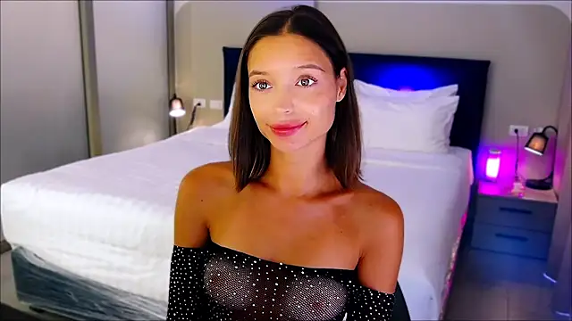 Snapshot of wow_Mia chatting on February 2025 05:13:02 AM wow Mia online show from February 2025 05:13:02 AM