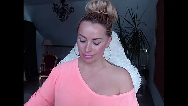 eyesangel22 online show from March 2025 07:42:02 AM