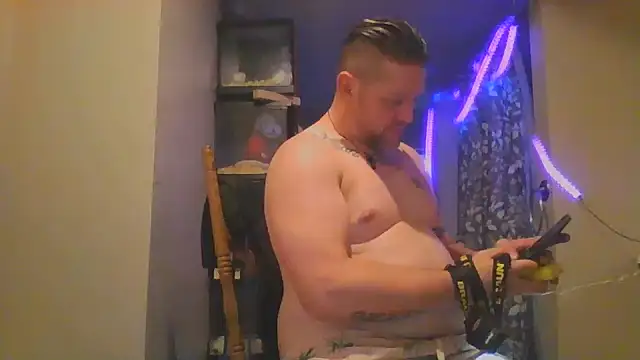 Buddy Cuck online show from November 2025 07:36:02 PM