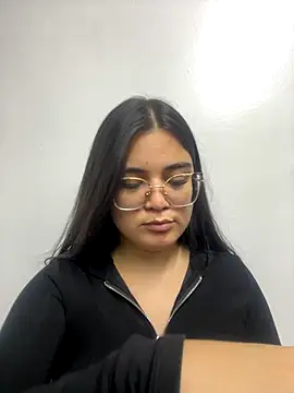 Snapshot of CamilaSofiia chatting on October 2025 07:57:02 PM CamilaSofiia online show from October 2025 07:57:02 PM