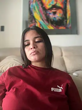 CamilaSofiia online show from June 2026 10:44:01 PM